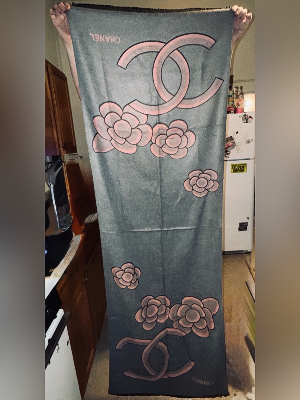 Vintage Chanel Cashmere/Silk Blend CC Logo Camellia Wrap in Grey/Pink 72”x26” - Picture 5 of 15